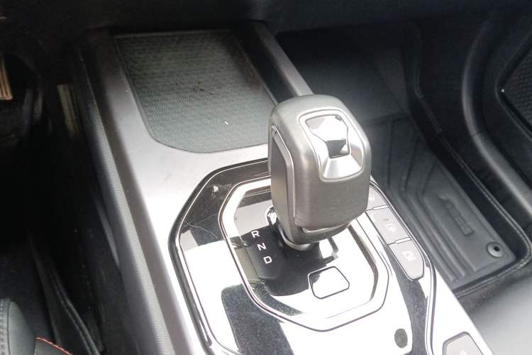 Used Geely Auto Cowboy 2025 1.5TD Fun-Offroad Version Gear Lever