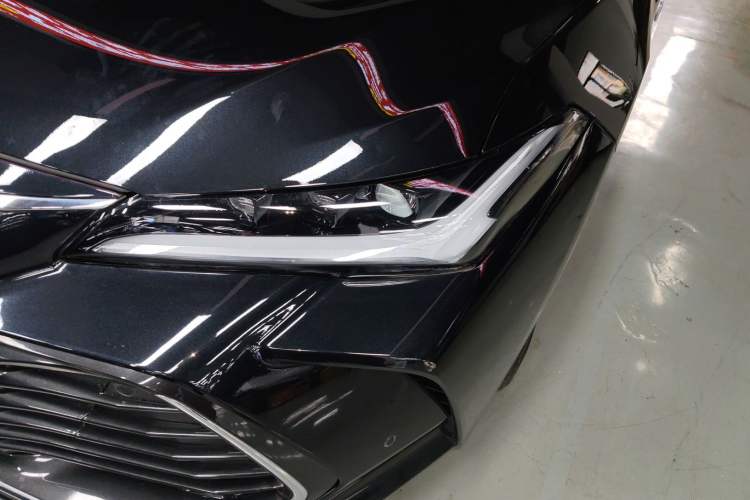 Used Toyota Avalon 2022 Dual-Engine 2.5L Luxury Edition