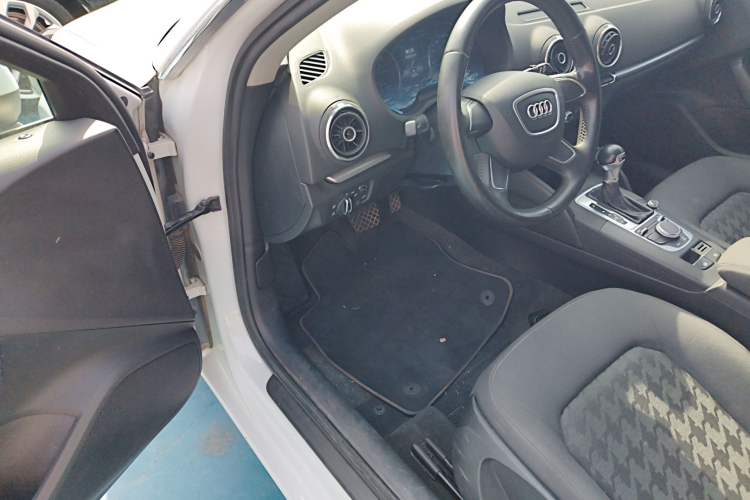 Used Audi A3 2014 Sportback 35 TFSI Automatic Ambition Edition