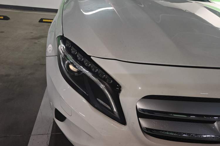 Used Mercedes-Benz GLA 2016 GLA 220 4MATIC Fashion Edition Right Front Headlight