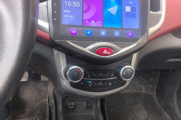 Used CHANGAN Benni 2015 1.4L Manual Luxury Model China V Standard
