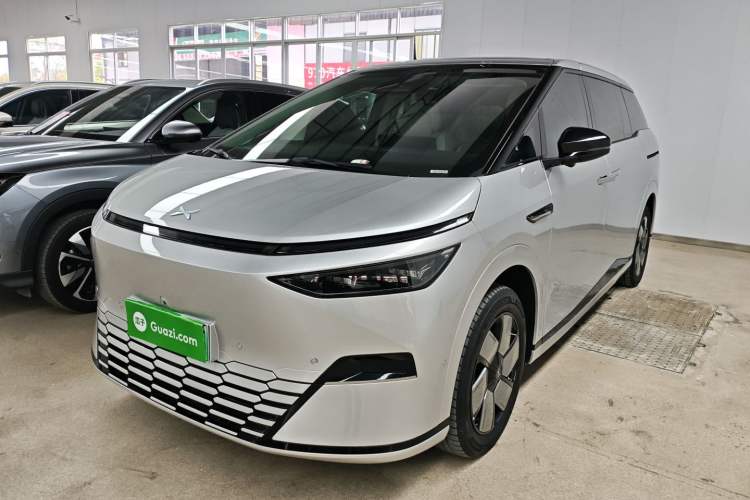 Used XPeng X9 2024 702 Ultra-Long Range Pro