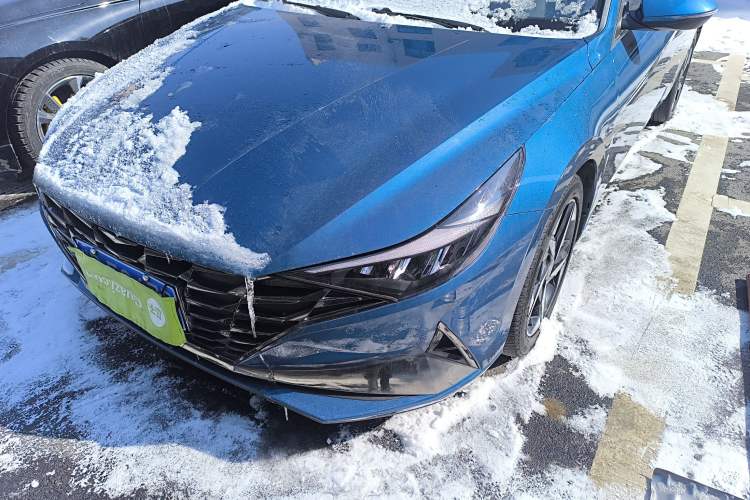 Used Hyundai Elantra 2022 1.5L CVT LUX Prestige Edition
