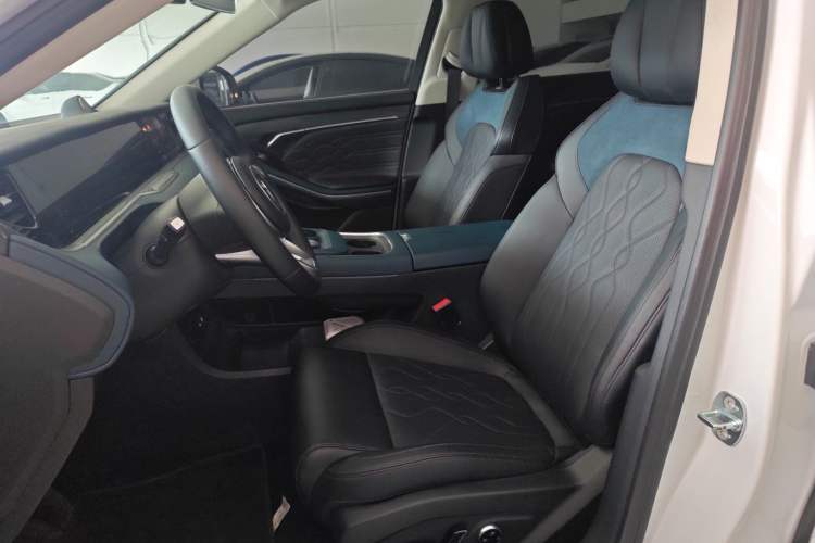 Used VOYAH FREE 2024 Ultra-Long Range Intelligent Driving Version Left Front Seat