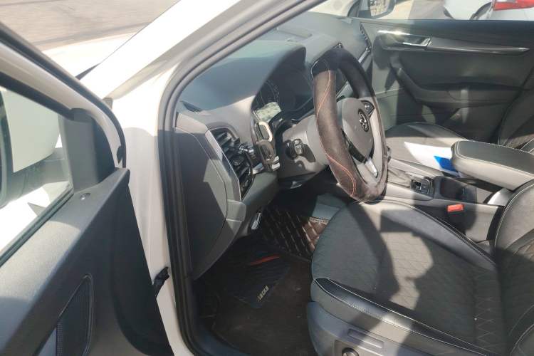 Used Skoda Karoq 2020 TSI280 Smart Drive Technology Edition China VI Driver Seat