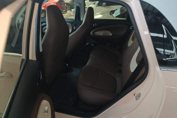 Used Wuling Bingo 2024 333 km Enjoyment Version
