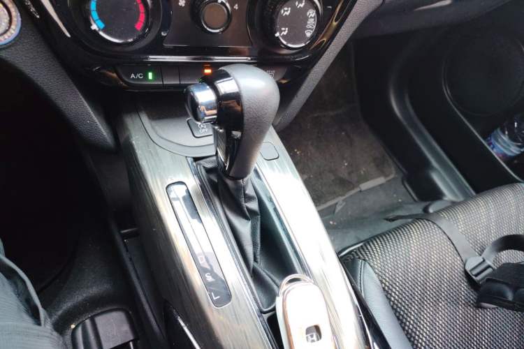 Used Honda XR-V 2017 1.8L EXi CVT Comfort Version Gear Lever