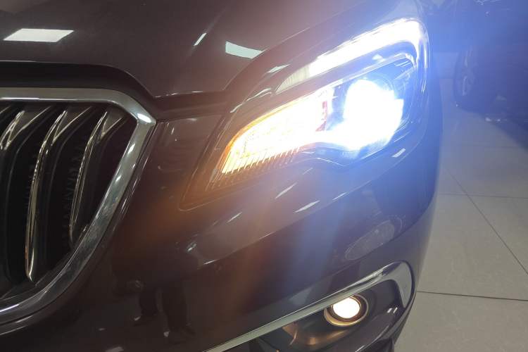 Used Buick Envision 2017 20T Two-Wheel Drive Leading Version
