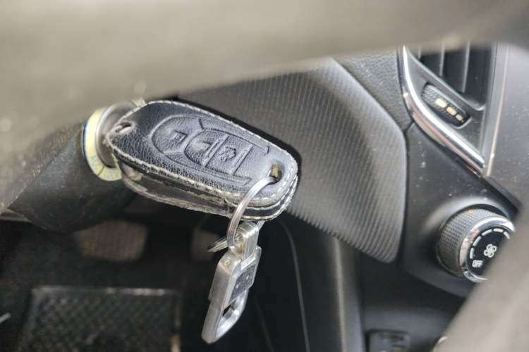 Used Chevrolet Cruze 2017 1.5L Automatic Xuanfeng Edition
