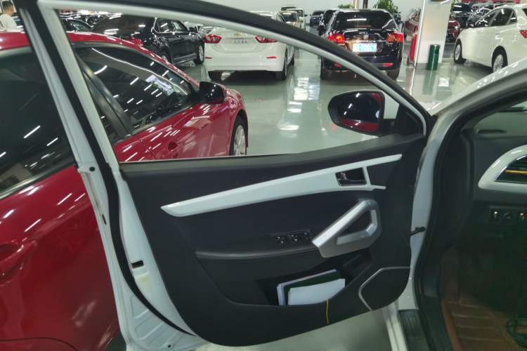 Used JAC Refine S2 2015 1.5L Manual Luxury Smart Model