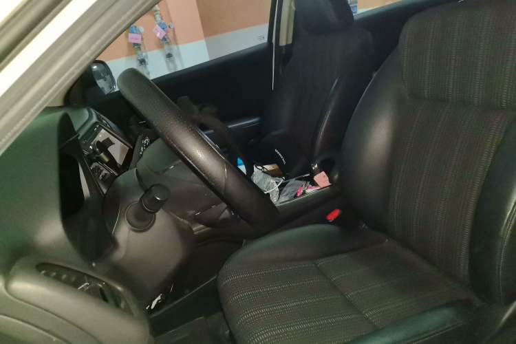 Used Honda Vezel 2016 1.8L CVT Front-Wheel Drive Pioneer Edition