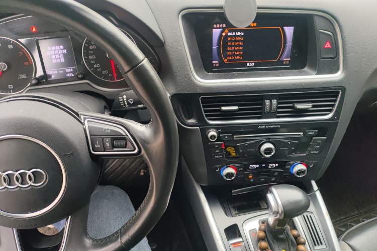 Used Audi Q5 2017 Plus 40 TFSI Technology Model