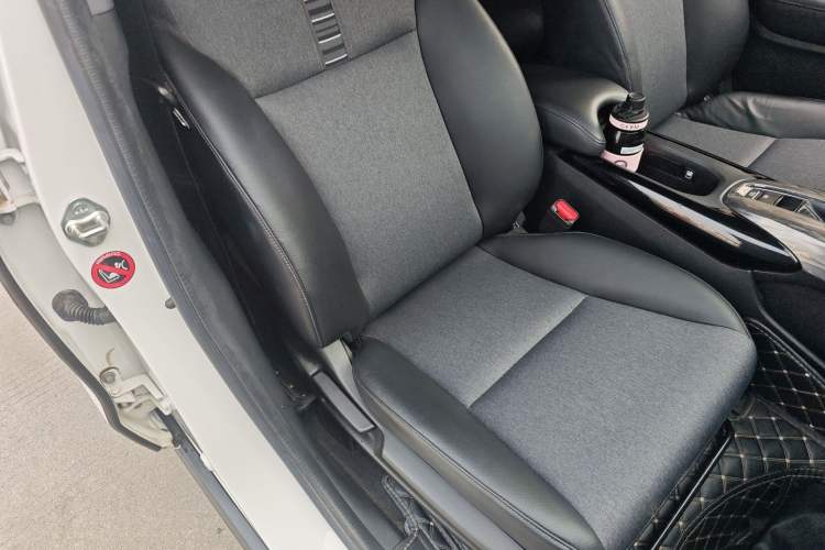 Used Honda XR-V 2020 220TURBO CVT Luxury Edition Right Front Seat