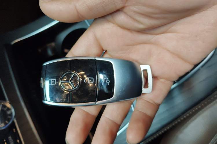 Used Mercedes-Benz E-Class 2020 Restyled E 300 L Sport Exclusive Edition
