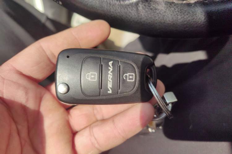 Used Hyundai Verna (older generation) 2016 1.4L Manual Fashion GS
