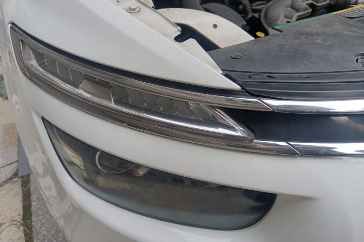 Used Citroen C4 Picasso 2015 Grand 1.6T Luxury 7-Seater
