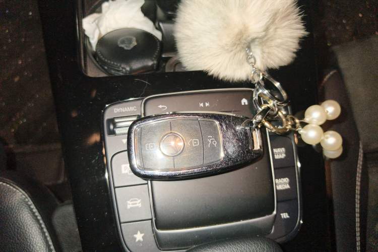 Used Mercedes-Benz A-Class 2021 A 200 L Sport Sedan Fashion Model
