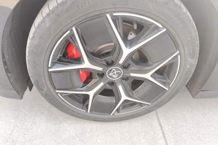 Used BYD Han 2022 EV Genesis Edition 715KM Front-Wheel-Drive Prestige Model
