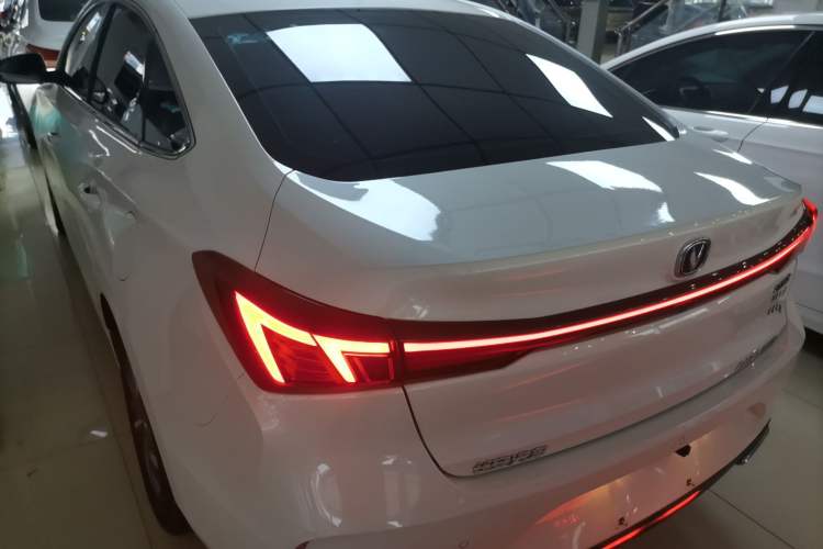 Used Changan Eado 2023 Changan Edition PLUS Blue Whale NE 1.4T GDI DCT Prestige Version