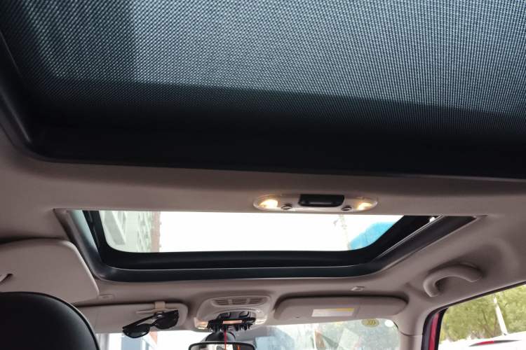 Used MINI Countryman 2019 1.5T COOPER Artist Weekend Travel Edition