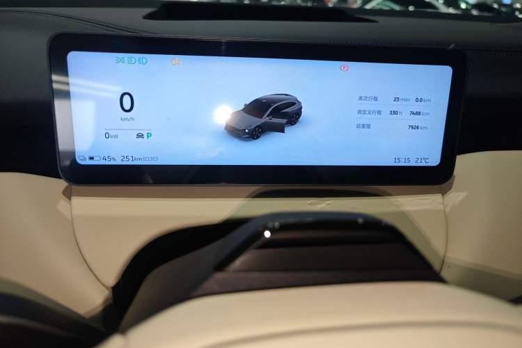 Used Nio ET5T 2025 75 kWh Touring Instrument Cluster