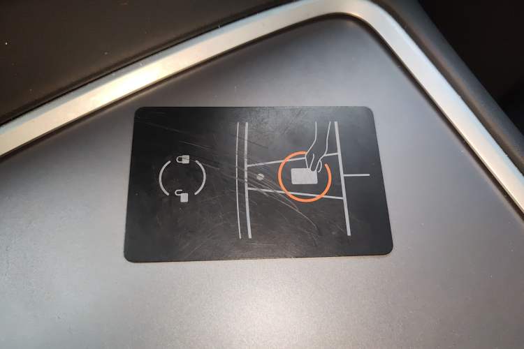 Used Tesla Model 3 2021 Standard Range Rear-Drive Upgraded Version
