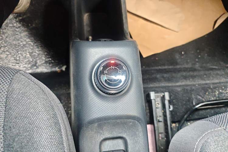 Used Wuling Zhiguang New Energy 2025 Comfort Model Gear Lever