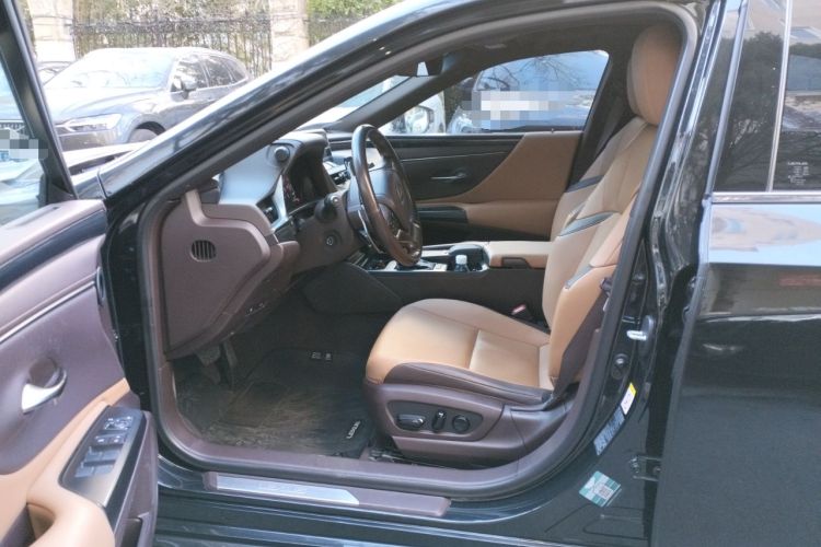 Used Lexus ES 2018 260 Excellence Edition China V Standard