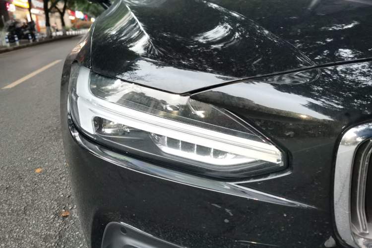 Used Volvo S90 2024 B5 Zhiyuan Luxury Edition