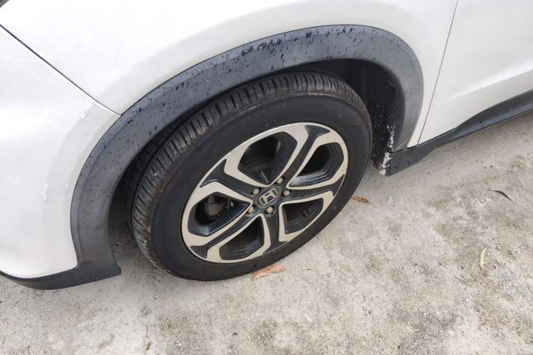 Used Honda XR-V 2015 1.8L VTi CVT Luxury Edition