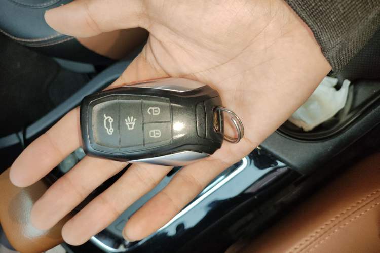 Used Soueast DX7 2017 1.5T Automatic Glory Edition