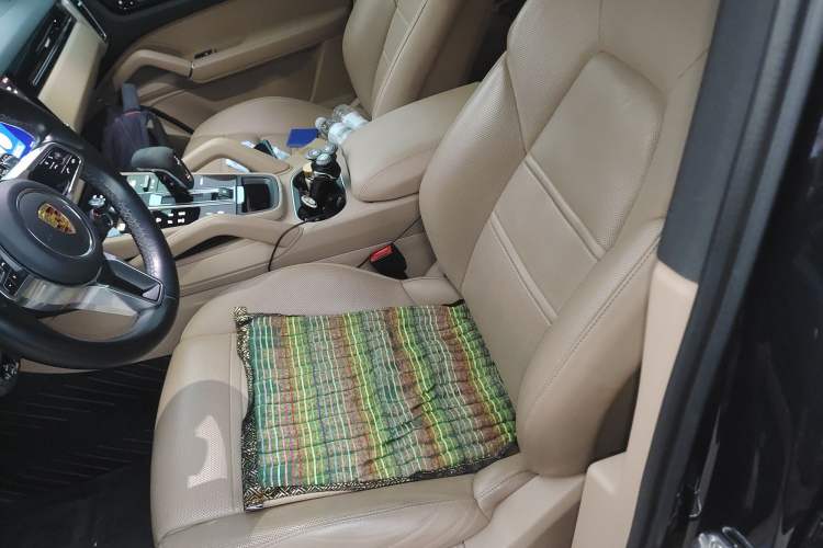 Used Porsche Cayenne E-Hybrid 2020 Cayenne E-Hybrid 2.0T