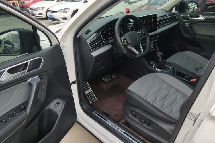 Used Volkswagen Tiguan X 2022 330TSI Two-Wheel-Drive Flagship Edition
