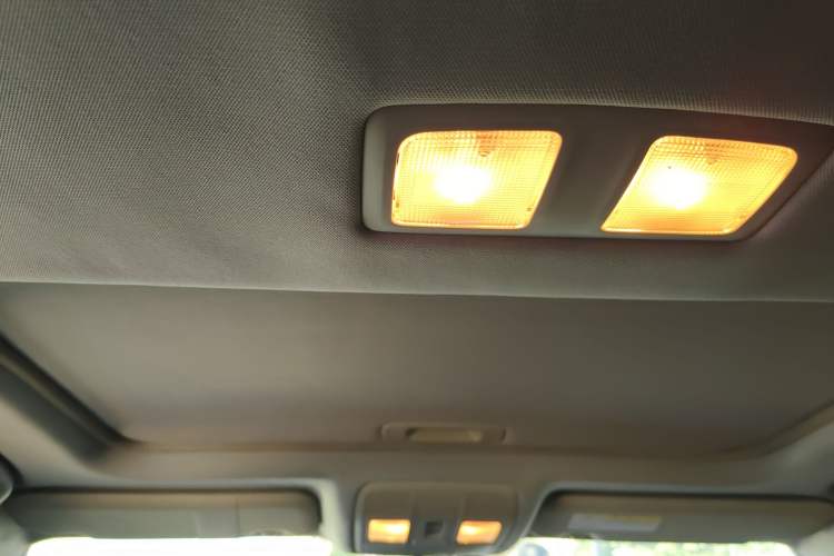 Used Mazda Atenza 2017 2.0L Blue Sky Luxury Edition Headliner