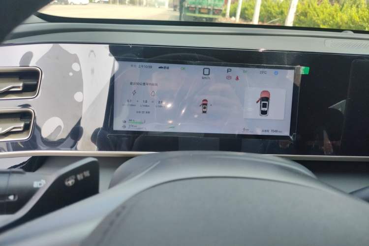 Used BYD Qin L 2025 DM-i Smart Drive 80KM Leading Model Instrument Cluster