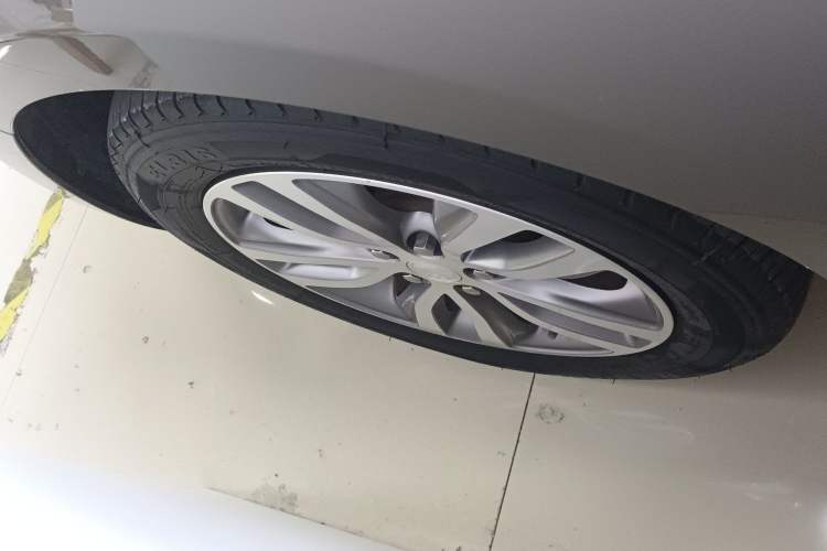 Used Buick GT 2019 18T Automatic Connected Elite Model China VI Standard