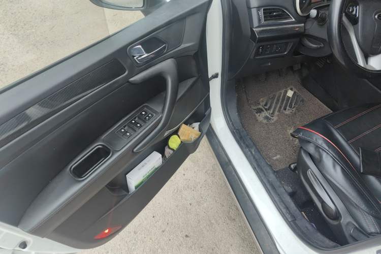 Used JAC Refine S3 2017 1.5L Manual Luxury Model