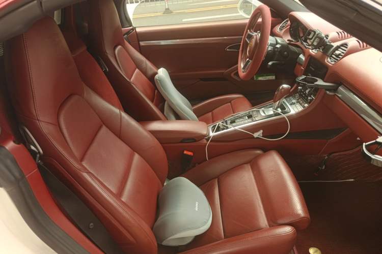 Used Porsche 718 2018 Boxster 2.0T Left Rear Seat