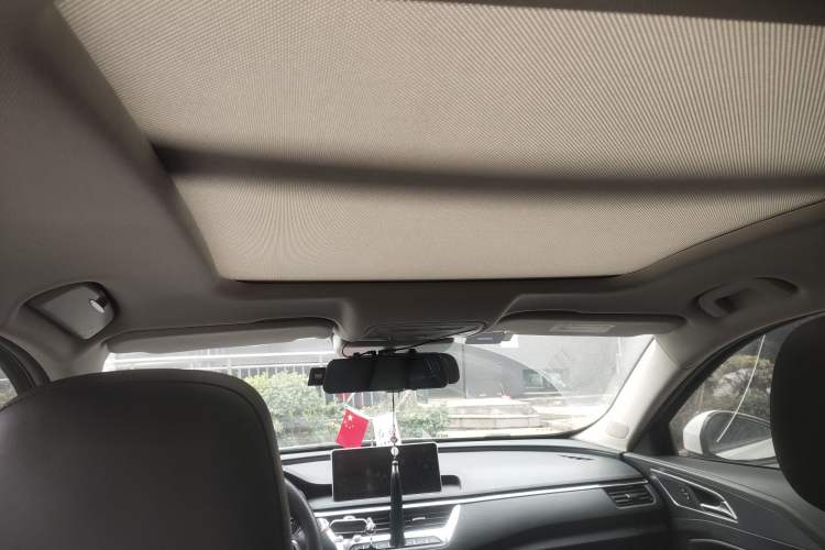 Used Hongqi H5 2020 1.8T Automatic Smart Connect Flagship Edition
