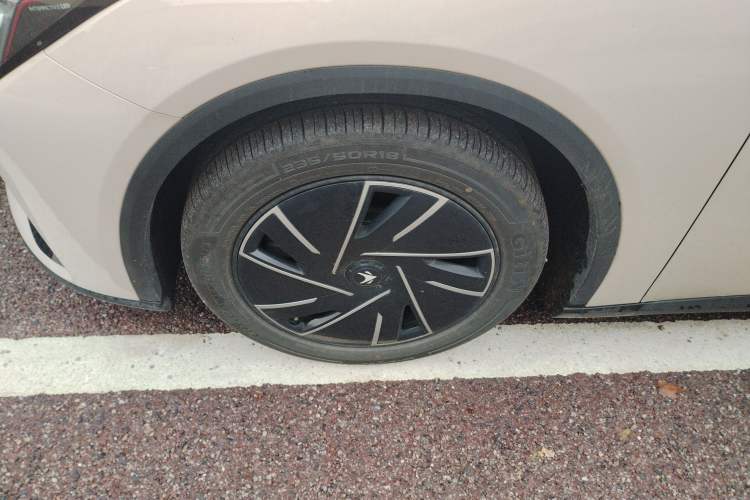 Used ARCFOX Alpha S5 2024 560PRO 185kW