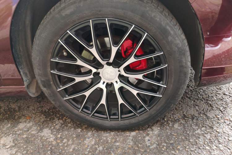 Used Peugeot 408 2013 2.0L Manual Luxury Edition
