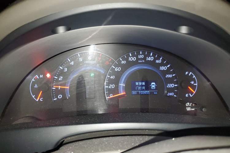 Used Toyota Camry 2013 200G Classic Luxury Edition