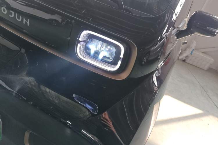 Used Baojun KiWi EV 2021 Artist Model Ternary Lithium