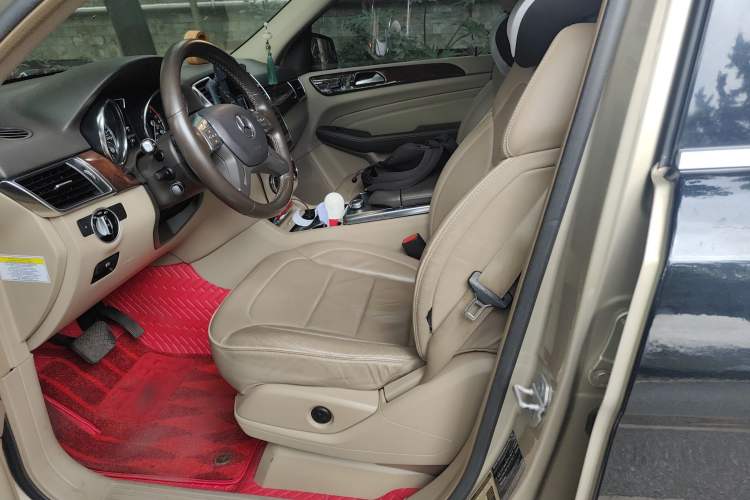 Used Mercedes-Benz M-Class 