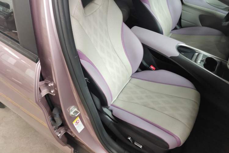 Used BYD Dolphin 2023 420 km Fashion Edition