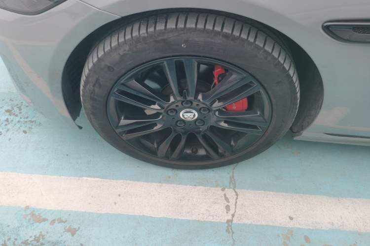 Used Jaguar XEL 2024 2.0T 250 PS R-DYNAMIC S Ebony Black Sport Edition
