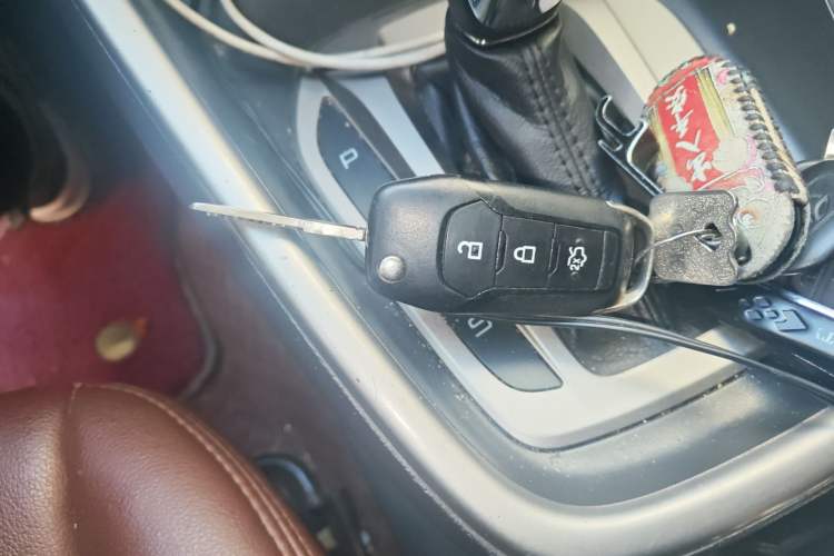 Used Ford Escort 2017 Revised Version 1.5L Automatic Comfort Edition