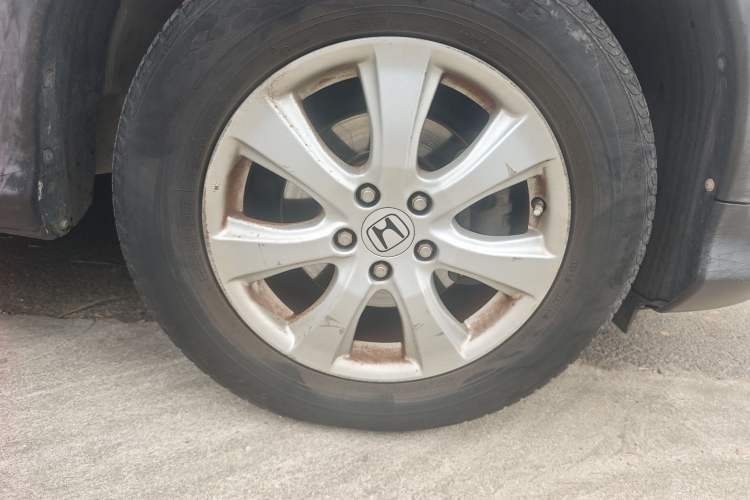 Used Honda CR-V 2012 2.0L two-wheel drive urban version