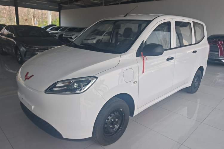 Used Wuling Hongguang New Energy 2024 All-Electric Model 300KM Standard Version