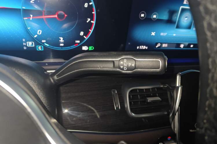 Used Mercedes-Benz GLE 2022 GLE 350 4MATIC Stylish Model